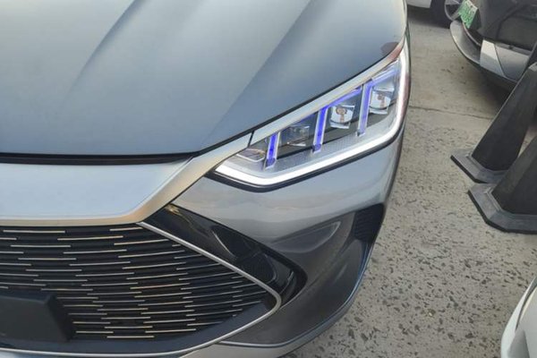 BYD Song PLUS New Energy 2021, 97900 км, за 11822 USD - фото 8