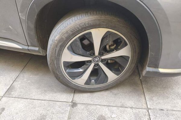 BYD Song PLUS New Energy 2021, 82400 км, за 8949 USD - фото 8