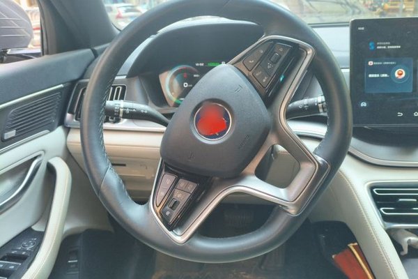 BYD Song PLUS New Energy 2021, 82400 км, за 8949 USD - фото 11