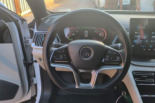 BYD Song PLUS New Energy 2021, 100500 км, за 8964 USD - фото 10