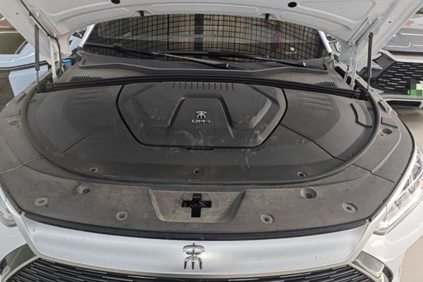 BYD Song PLUS New Energy 2021, 29300 км, за 13080 USD - фото 9