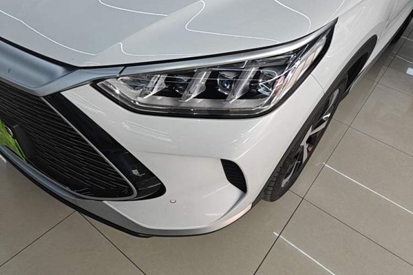 BYD Song PLUS New Energy 2021, 29300 км, за 13080 USD - фото 19