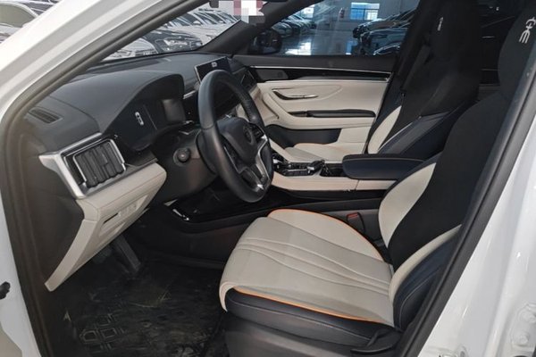 BYD Song PLUS New Energy 2021, 29300 км, за 13080 USD