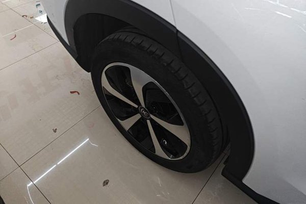 BYD Song PLUS New Energy 2021, 29300 км, за 13080 USD - фото 22