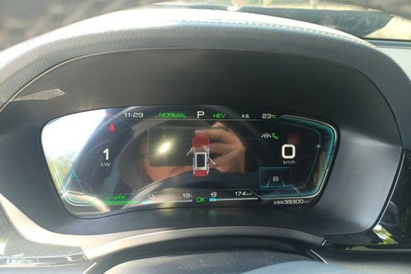 BYD Song PLUS New Energy 2021, 39300 км, за 12117 USD - фото 10