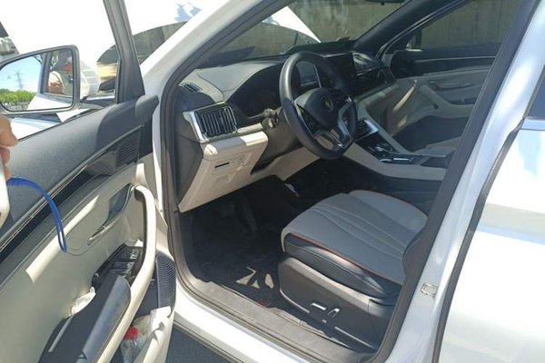 BYD Song PLUS New Energy 2021, 39300 км, за 12117 USD - фото 19