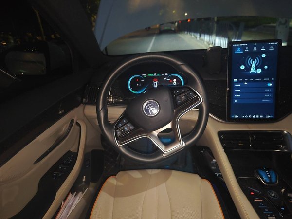 BYD Song 2021, 43600 км, за 13632 USD - фото 9