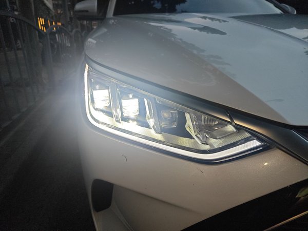 BYD Song 2021, 43600 км, за 13632 USD - фото 7