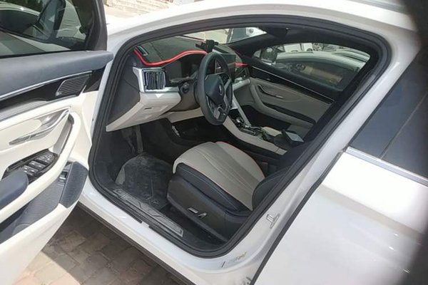 BYD Song PLUS New Energy 2021, 87300 км, за 12468 USD - фото 18