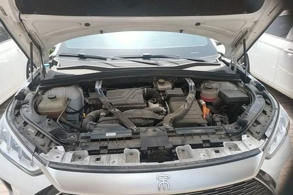 BYD Song PLUS New Energy 2021, 87300 км, за 12468 USD - фото 24