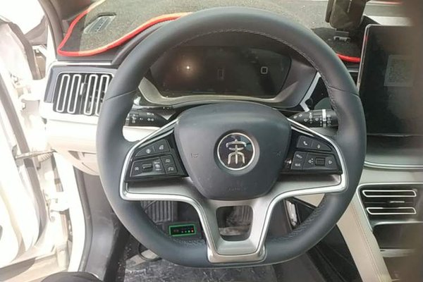 BYD Song PLUS New Energy 2021, 87300 км, за 12468 USD - фото 13