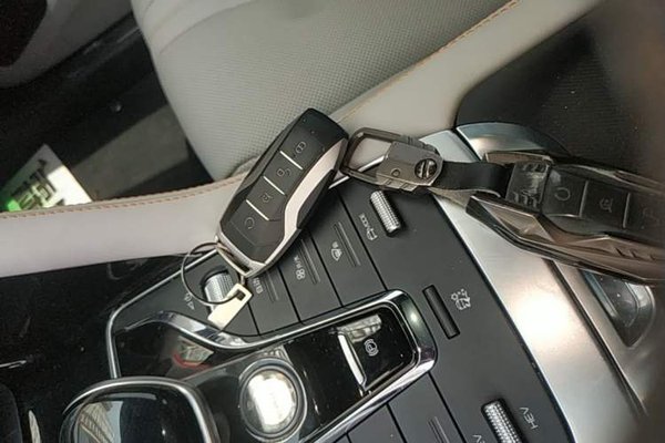 BYD Song PLUS New Energy 2021, 87300 км, за 12468 USD - фото 23