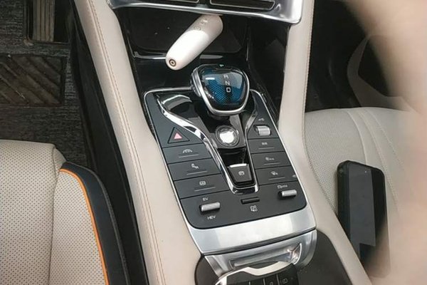BYD Song PLUS New Energy 2021, 90000 км, за 12939 USD - фото 16