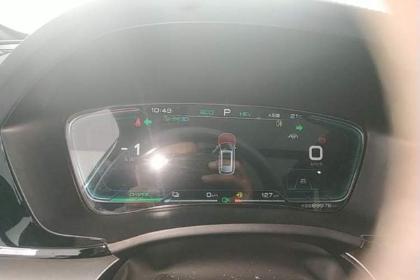 BYD Song PLUS New Energy 2021, 90000 км, за 12939 USD - фото 14