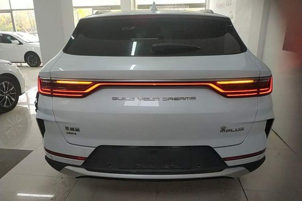 BYD Song PLUS New Energy 2021, 90000 км, за 12939 USD