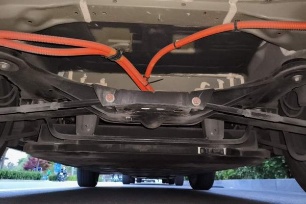 BYD Song PLUS New Energy 2023, 31300 км, за 15493 USD - фото 25