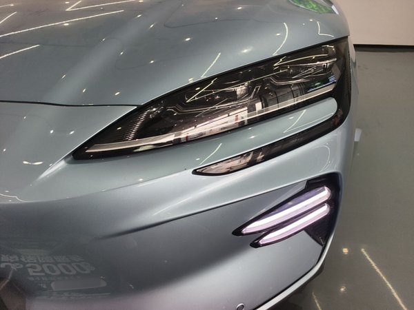 BYD Song PLUS New Energy 2023, 49300 км, за 17492 USD - фото 9