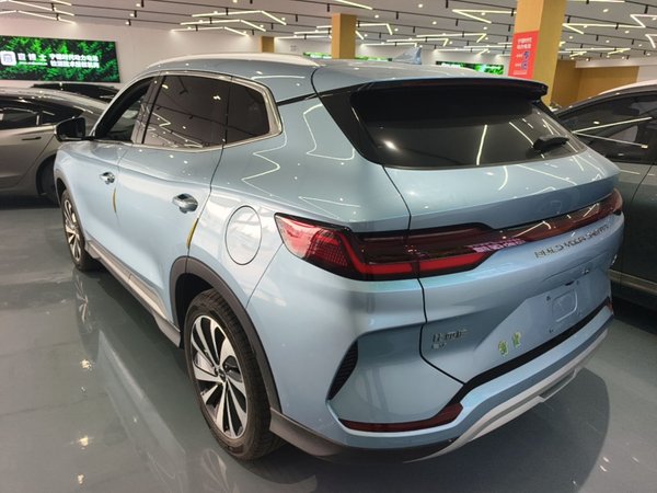 BYD Song PLUS New Energy 2023, 49300 км, за 17492 USD