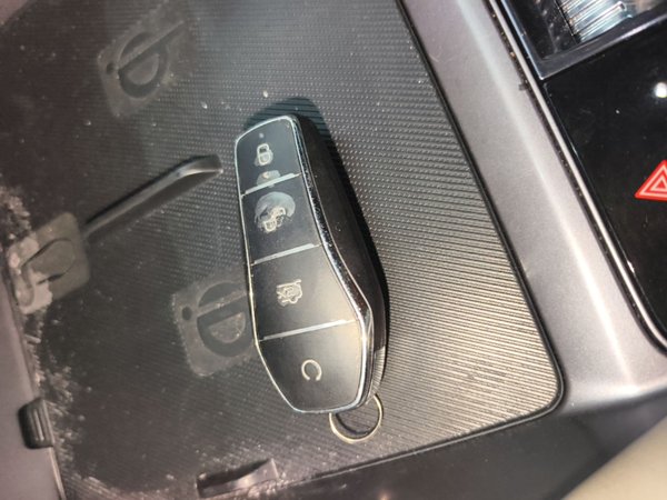BYD Song PLUS New Energy 2023, 49300 км, за 17492 USD - фото 12