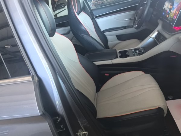 BYD Song PLUS New Energy 2023, 31200 км, за 15451 USD