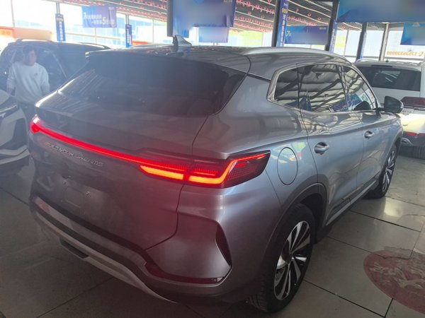 BYD Song PLUS New Energy 2023, 31200 км, за 15451 USD - фото 7