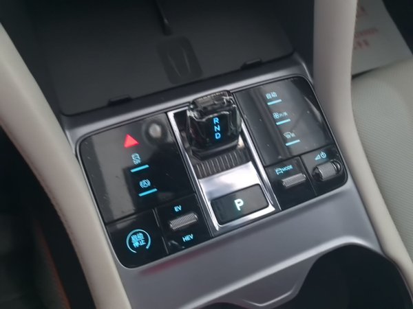 BYD Song PLUS New Energy 2023, 31200 км, за 15451 USD - фото 18