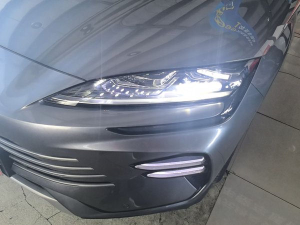 BYD Song PLUS New Energy 2023, 31200 км, за 15451 USD - фото 10