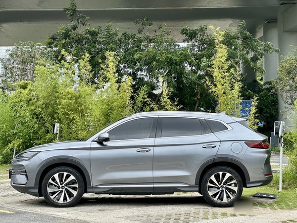 BYD Song PLUS New Energy 2023, 53600 км, за 14116 USD - фото 16