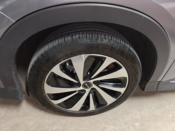BYD Song PLUS New Energy 2023, 53600 км, за 14116 USD - фото 8