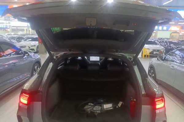 BYD Song PLUS New Energy 2023, 61000 км, за 14754 USD - фото 22
