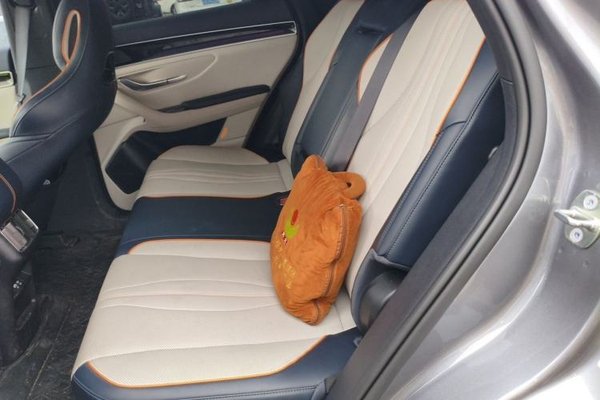BYD Song PLUS New Energy 2023, 52400 км, за 14279 USD - фото 20