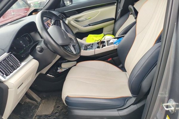 BYD Song PLUS New Energy 2023, 52400 км, за 14279 USD - фото 14