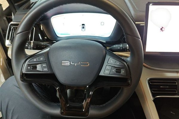 BYD Song PLUS New Energy 2023, 10800 км, за 15242 USD - фото 19