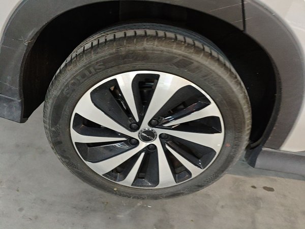 BYD Song PLUS New Energy 2023, 10800 км, за 15242 USD - фото 16