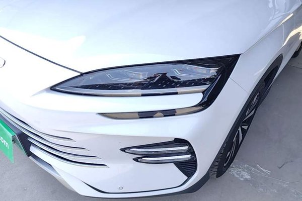 BYD Song PLUS New Energy 2023, 53400 км, за 14407 USD - фото 9