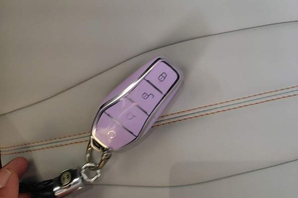BYD Song PLUS New Energy 2023, 53400 км, за 14407 USD - фото 12