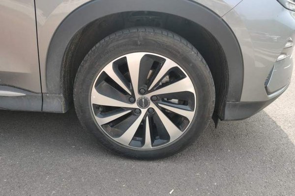 BYD Song PLUS New Energy 2024, 16500 км, за 14860 USD - фото 8