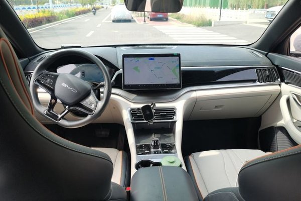 BYD Song PLUS New Energy 2024, 16500 км, за 14860 USD - фото 18