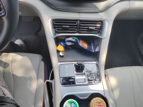 BYD Song PLUS New Energy 2024, 45700 км, за 13632 USD - фото 13