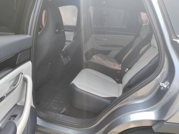 BYD Song PLUS New Energy 2024, 45700 км, за 13632 USD - фото 20