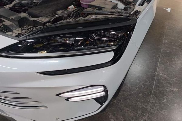 BYD Song PLUS New Energy 2024, 12600 км, за 15871 USD - фото 8