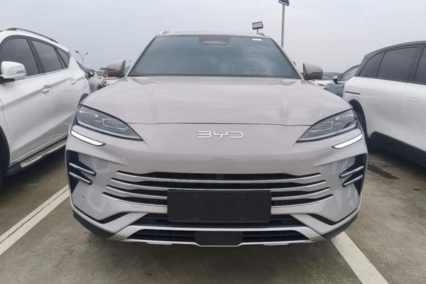 BYD Song PLUS New Energy 2025, 25900 км, за 15999 USD