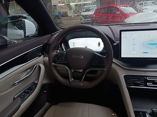 BYD Song PLUS New Energy 2025, 20400 км, за 15647 USD - фото 20