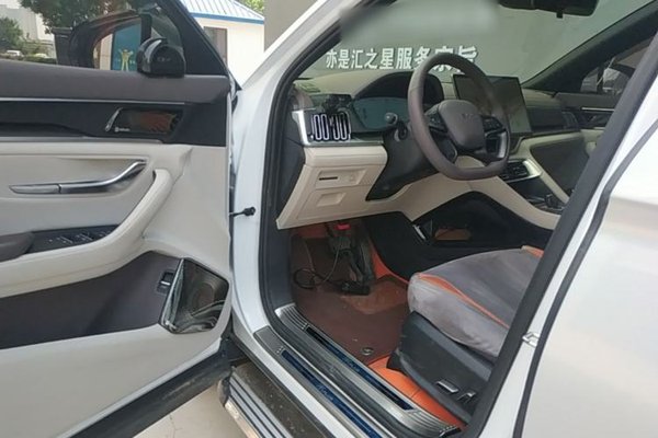 BYD Song PLUS New Energy 2025, 33600 км, за 16833 USD - фото 19