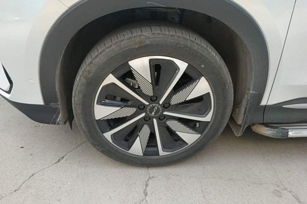 BYD Song PLUS New Energy 2025, 33600 км, за 16833 USD - фото 8