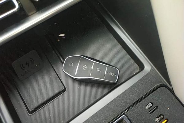BYD Song PLUS New Energy 2025, 33600 км, за 16833 USD - фото 12