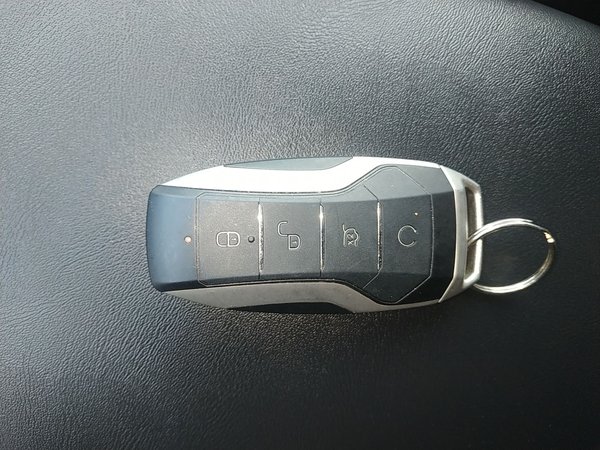 BYD Song 2019, 56200 км, за 7988 USD - фото 12