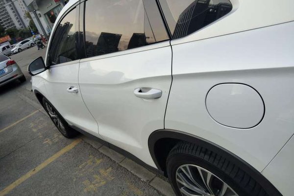 BYD Song Pro New Energy 2019, 27000 км, за 10688 USD