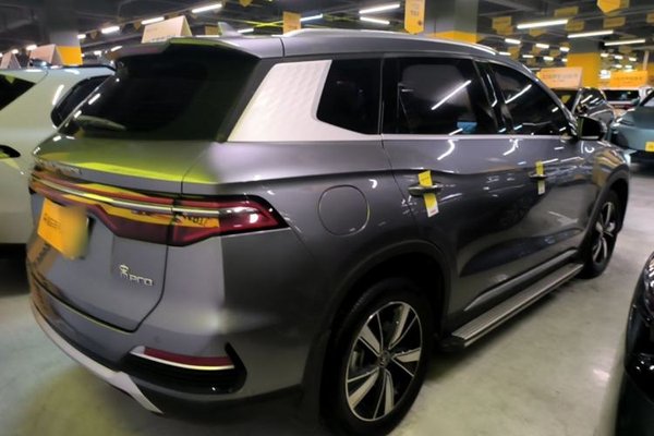 BYD Song Pro New Energy 2022, 56000 км, за 11122 USD - фото 6