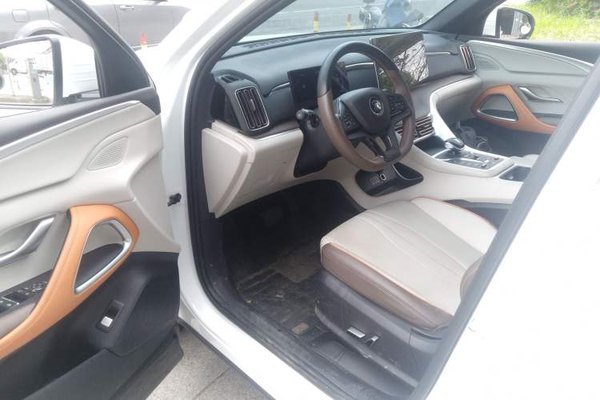 BYD Song Pro New Energy 2022, 21800 км, за 11321 USD - фото 18